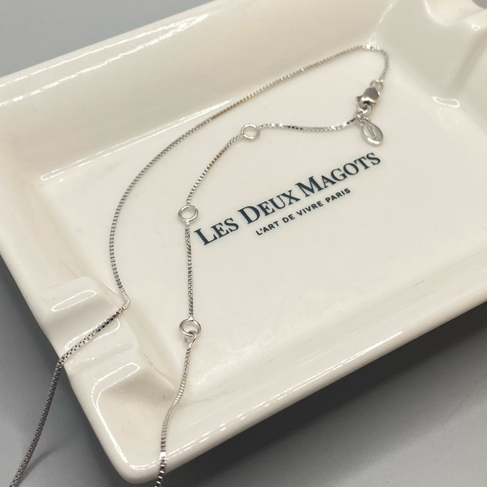 Silver Clare V necklace